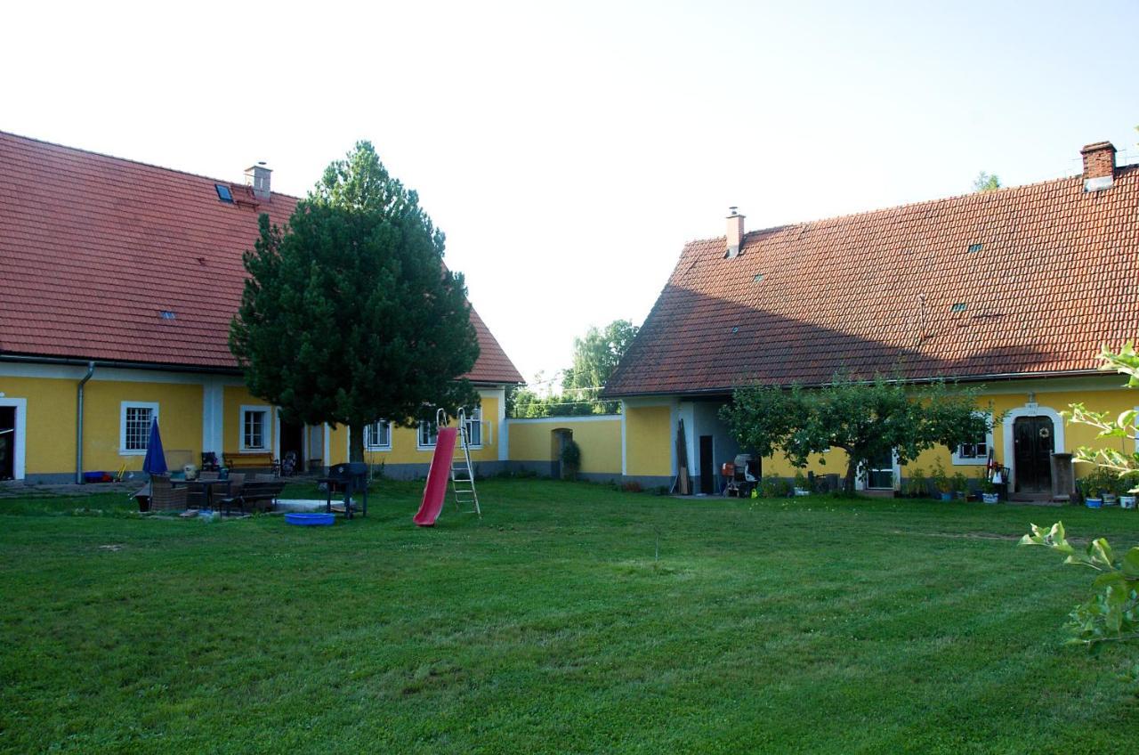 Statek Krinice Exterior photo